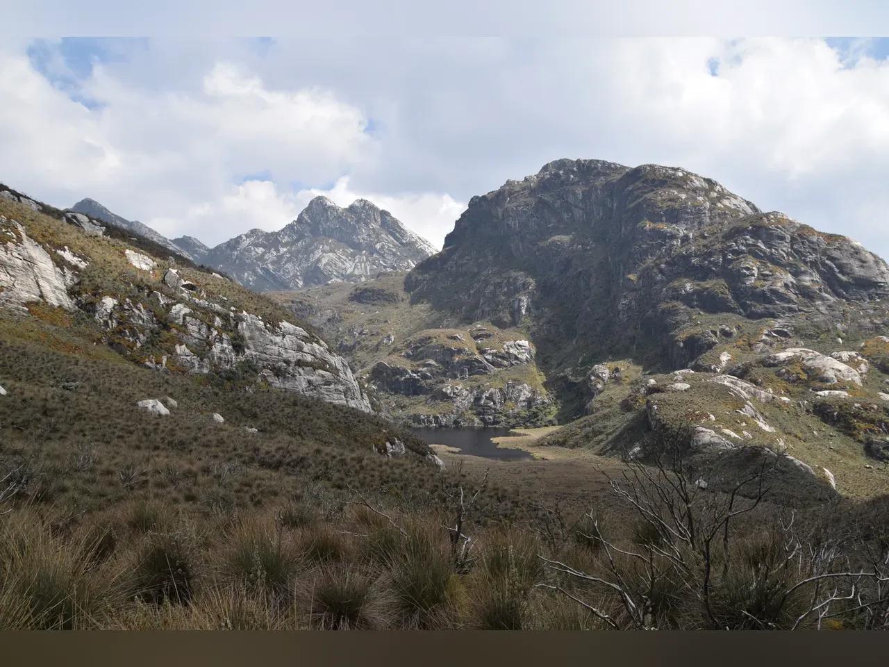 Aussicht auf Berglandschaft in Uganda