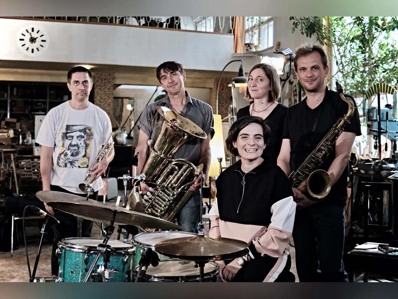 ASM-Band_08_c_Christian_Betz_-farbe-gross.jpeg