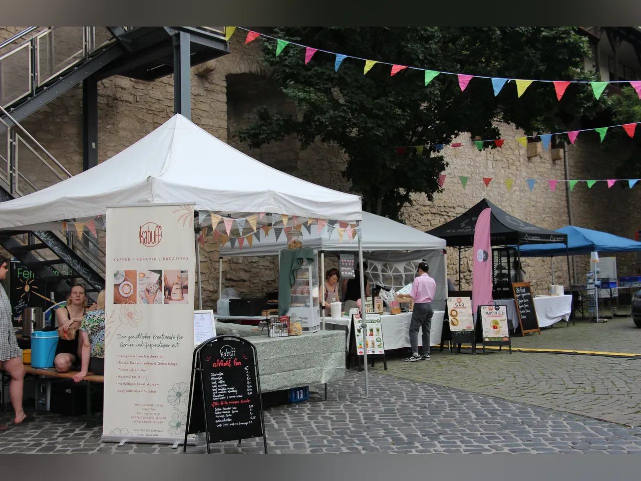 Wie bereits beim Foodmarket zur Fête de la Musique 2026 wird das Faulloch bei esskultur. zum Treffpunkt für wechselnde Streetfood-Angebote, Getränke, Musik und gemeinsames Beisammensein.